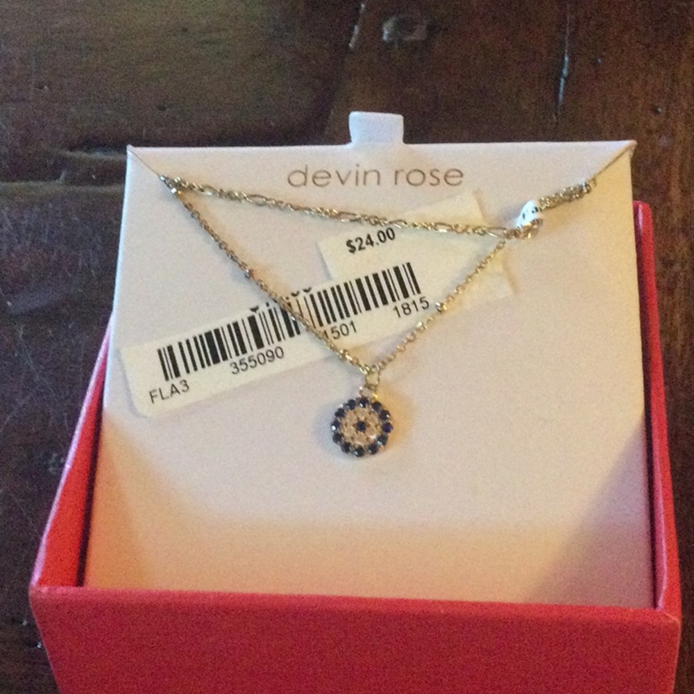 Devin rose necklace